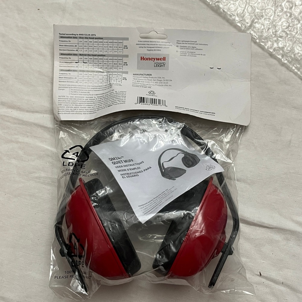 NEW Honeywell Howard Leight QM24+ Earmuffs OS Red Adjustable Safety - Picture 2 of 5